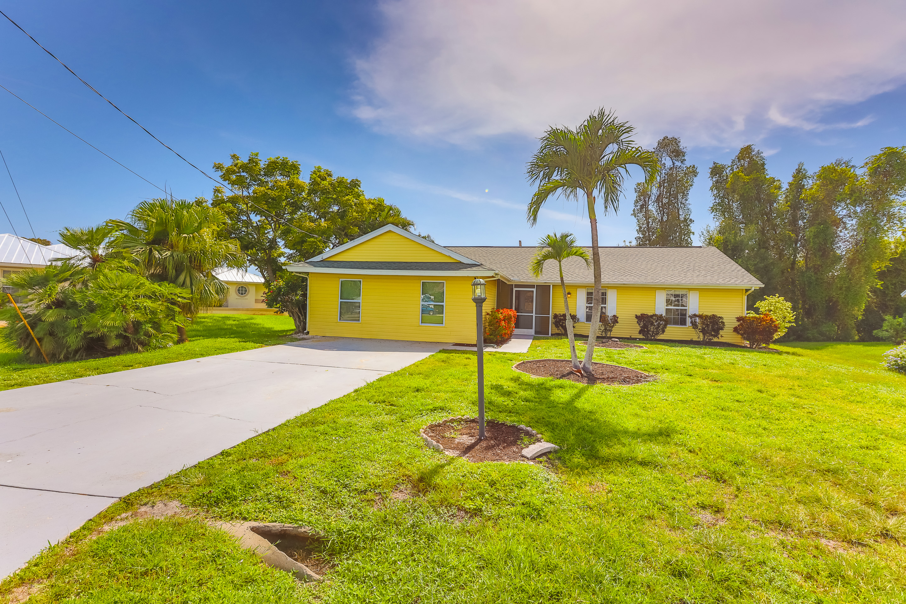 17421 Meadow Lake Circle