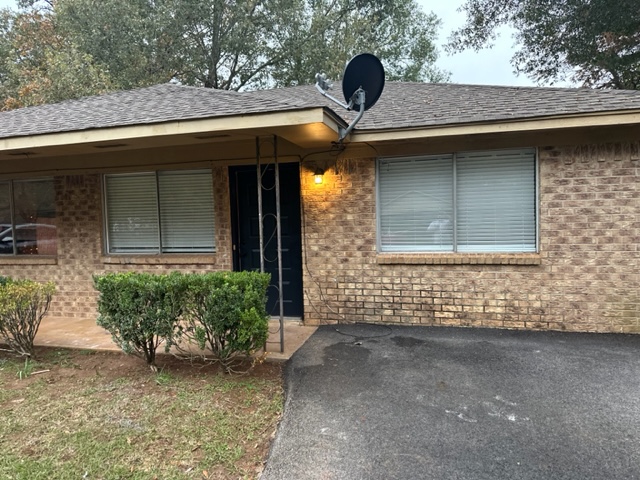 408  A Kearley Drive